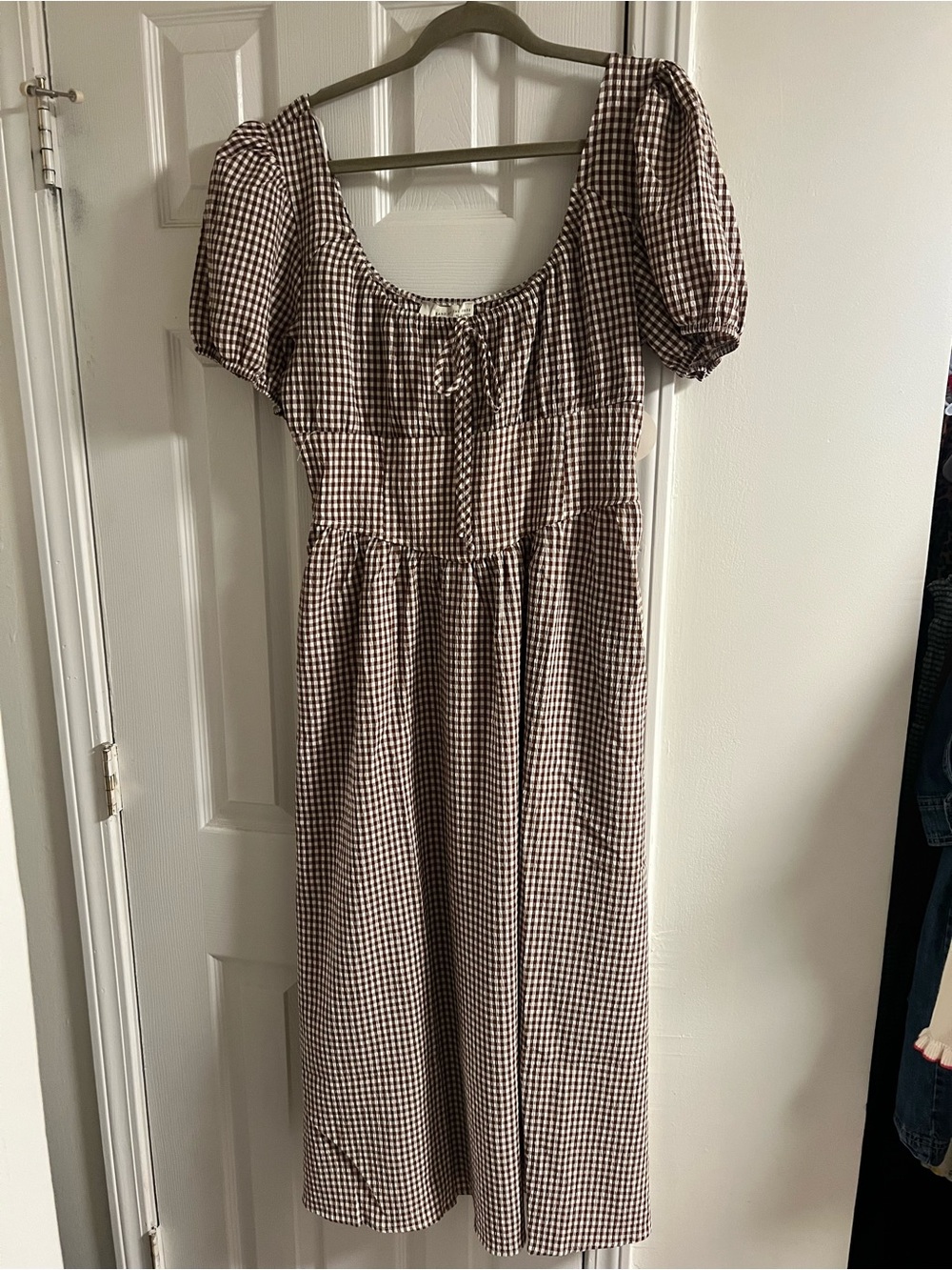 Gingham Puff-Sleeve Midi Dress in Brown